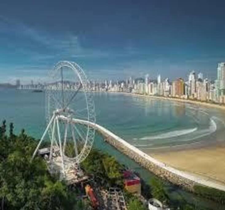 Piscina A Beira-Mar, Tranquilidade E Qualidade No Melhor De Bc Balneario Camboriu Exterior photo